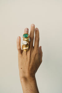 JADE SIGNET RING / Golden ring