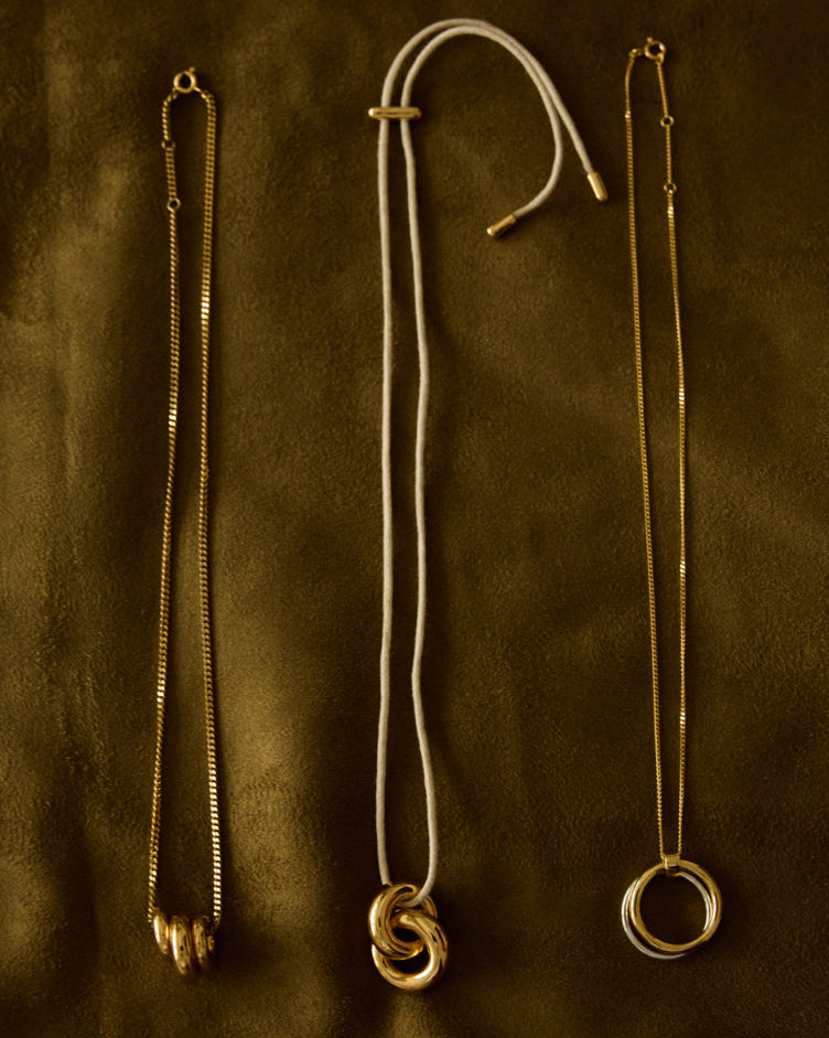 Golden pendant / DOUBLE DONUT