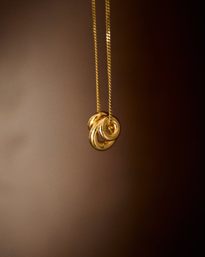 Golden pendant / TRIPLE DONUT