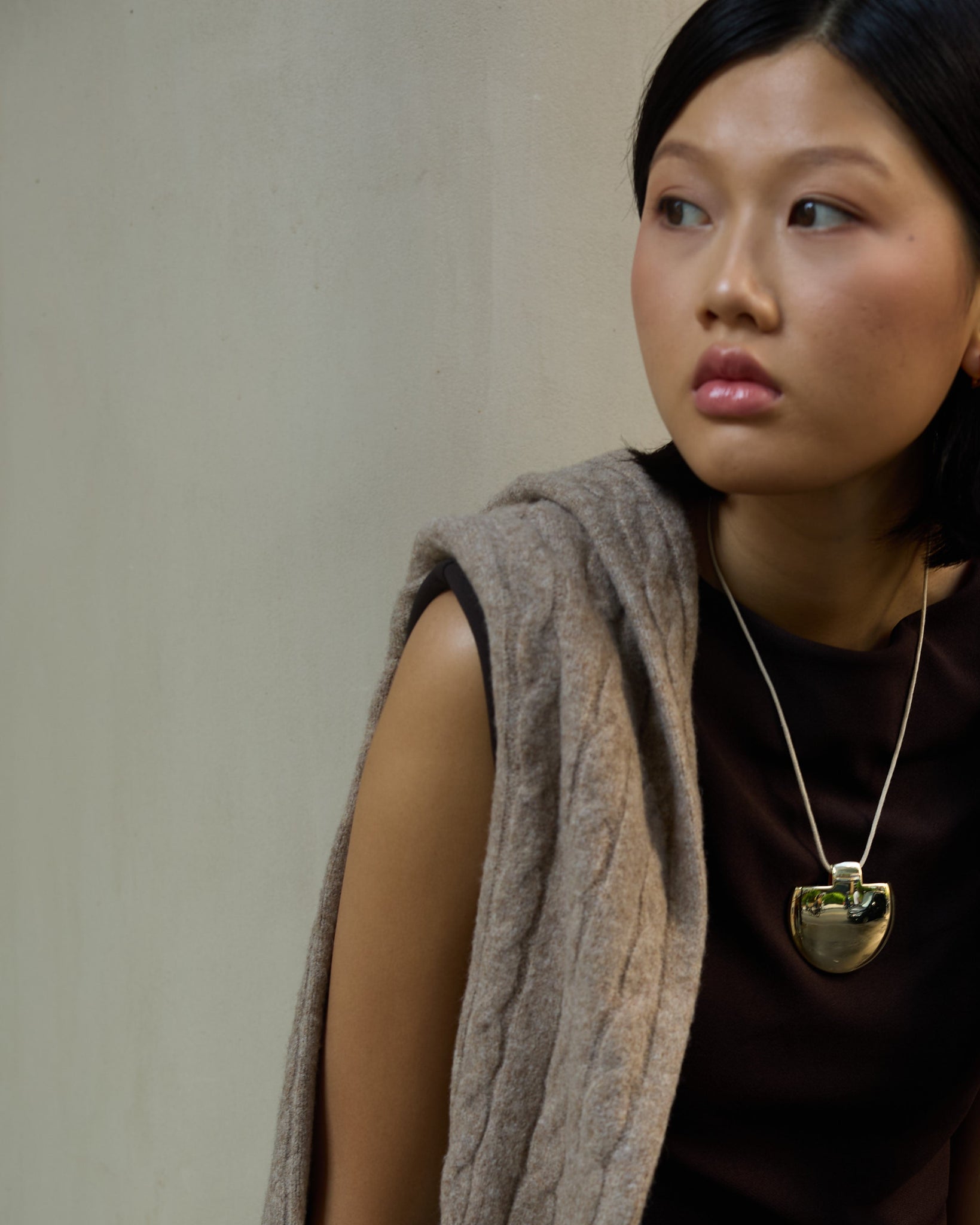 Golden pendant / ARC